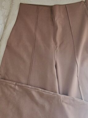 Quince Tan Stretch Wide-Leg Pants.